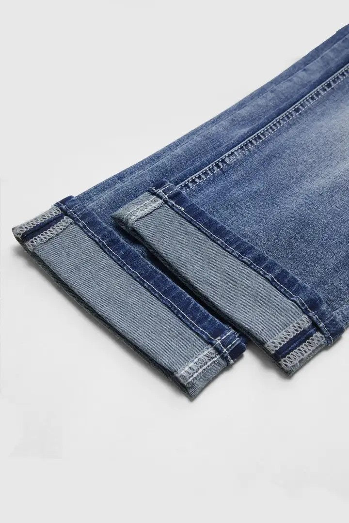 Athleisure Style Skinny Jeans