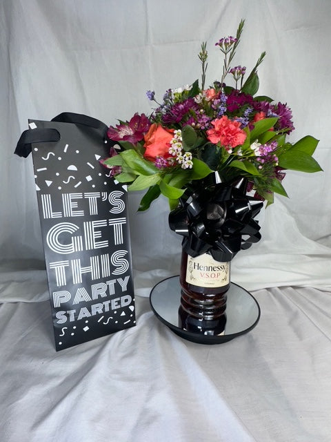 Hennessy VSOP Floral Edition – A Bold Expression of Luxury (FREE DELIVERY)