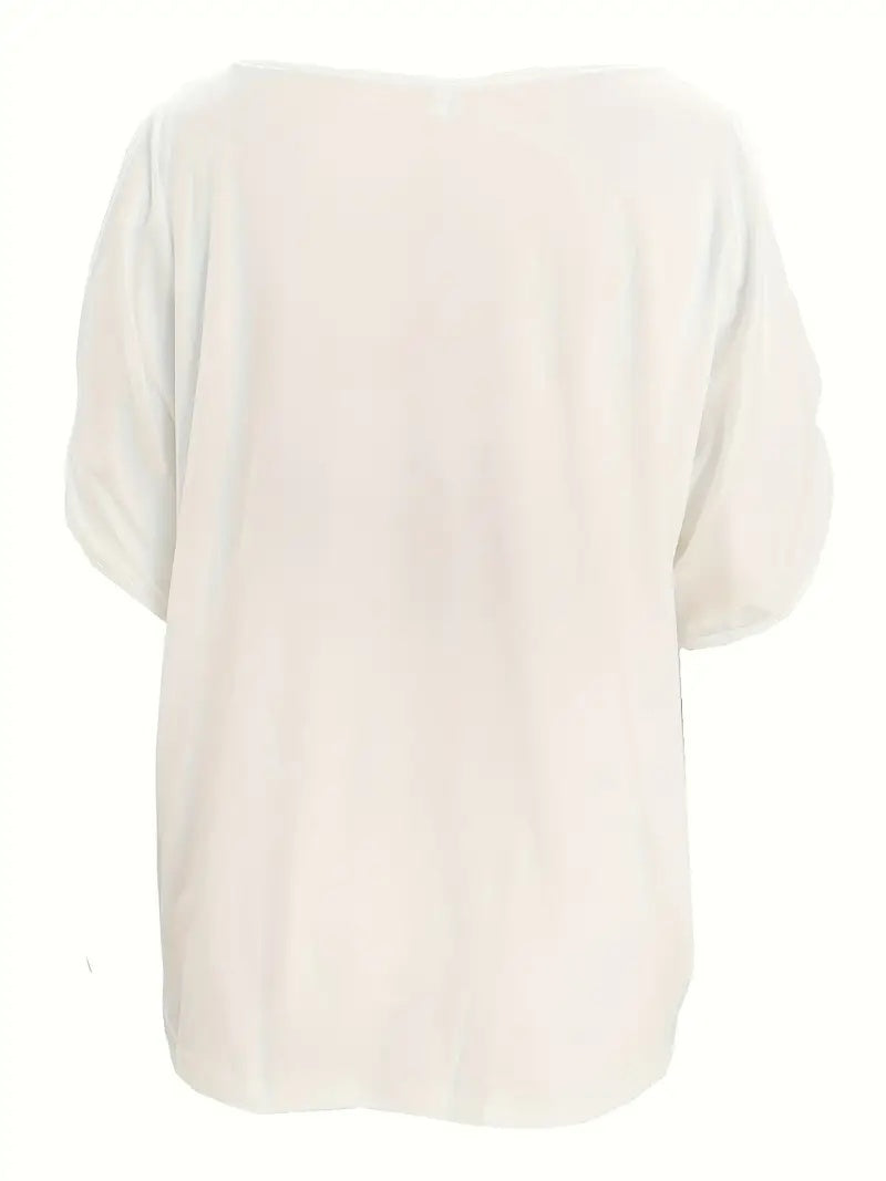 New Summer White Short-sleeved With Irregular Kink On It
