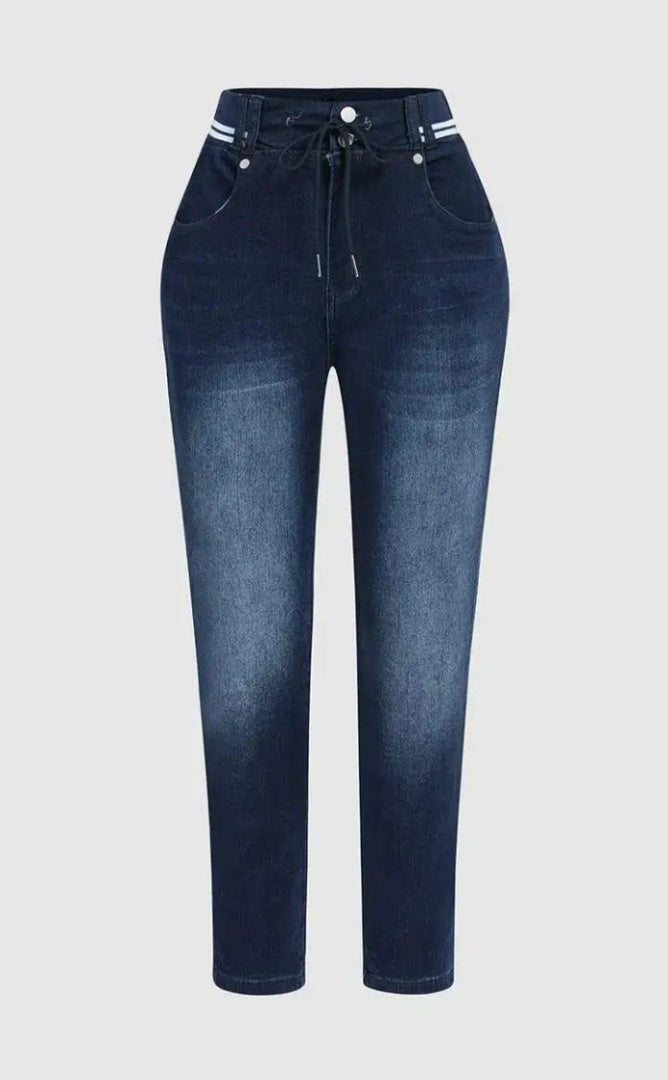 Athleisure Style Skinny Jeans
