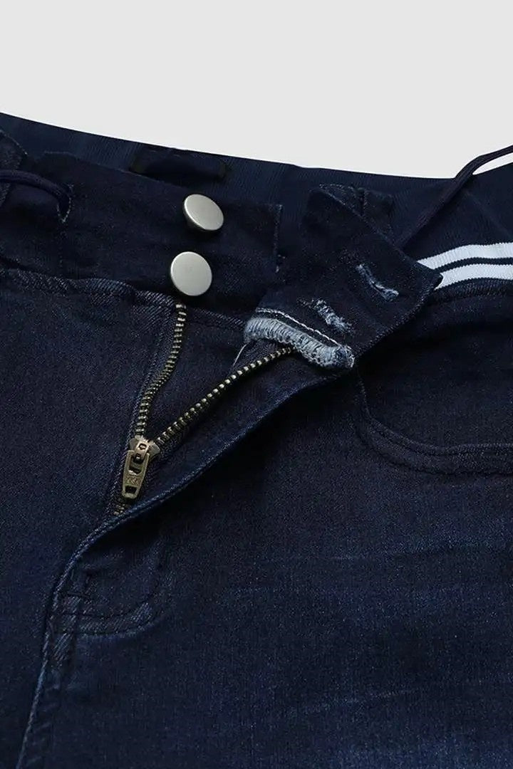 Athleisure Style Skinny Jeans